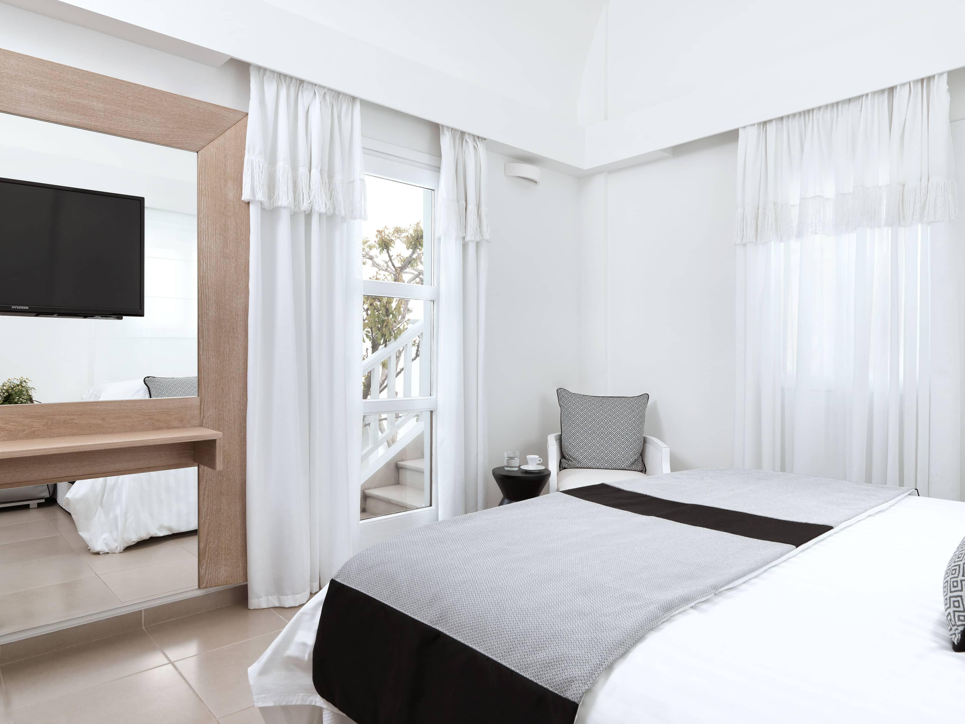 Aressana Spa hotel y Suites Fira  Exterior foto