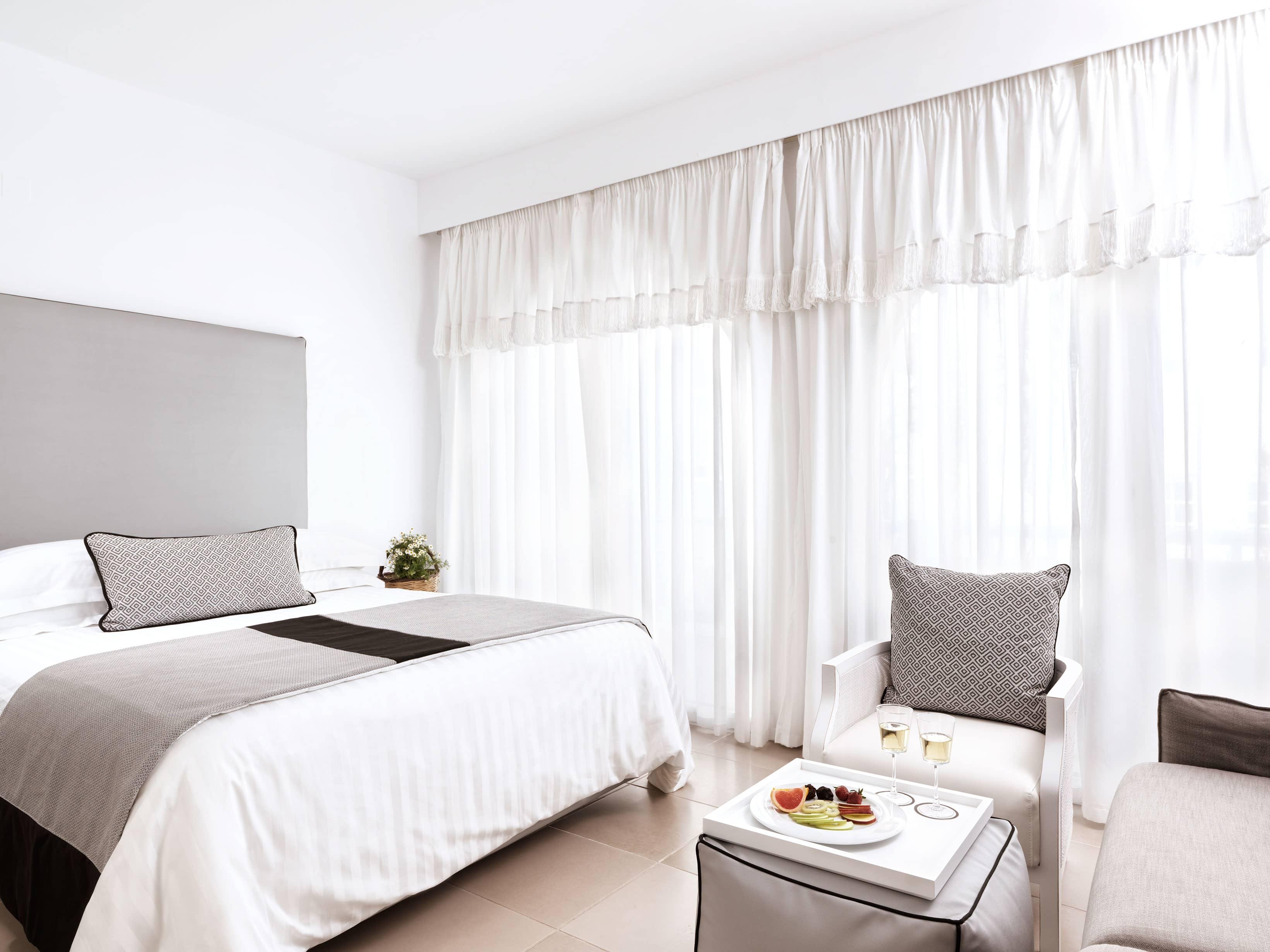 Aressana Spa hotel y Suites Fira  Exterior foto